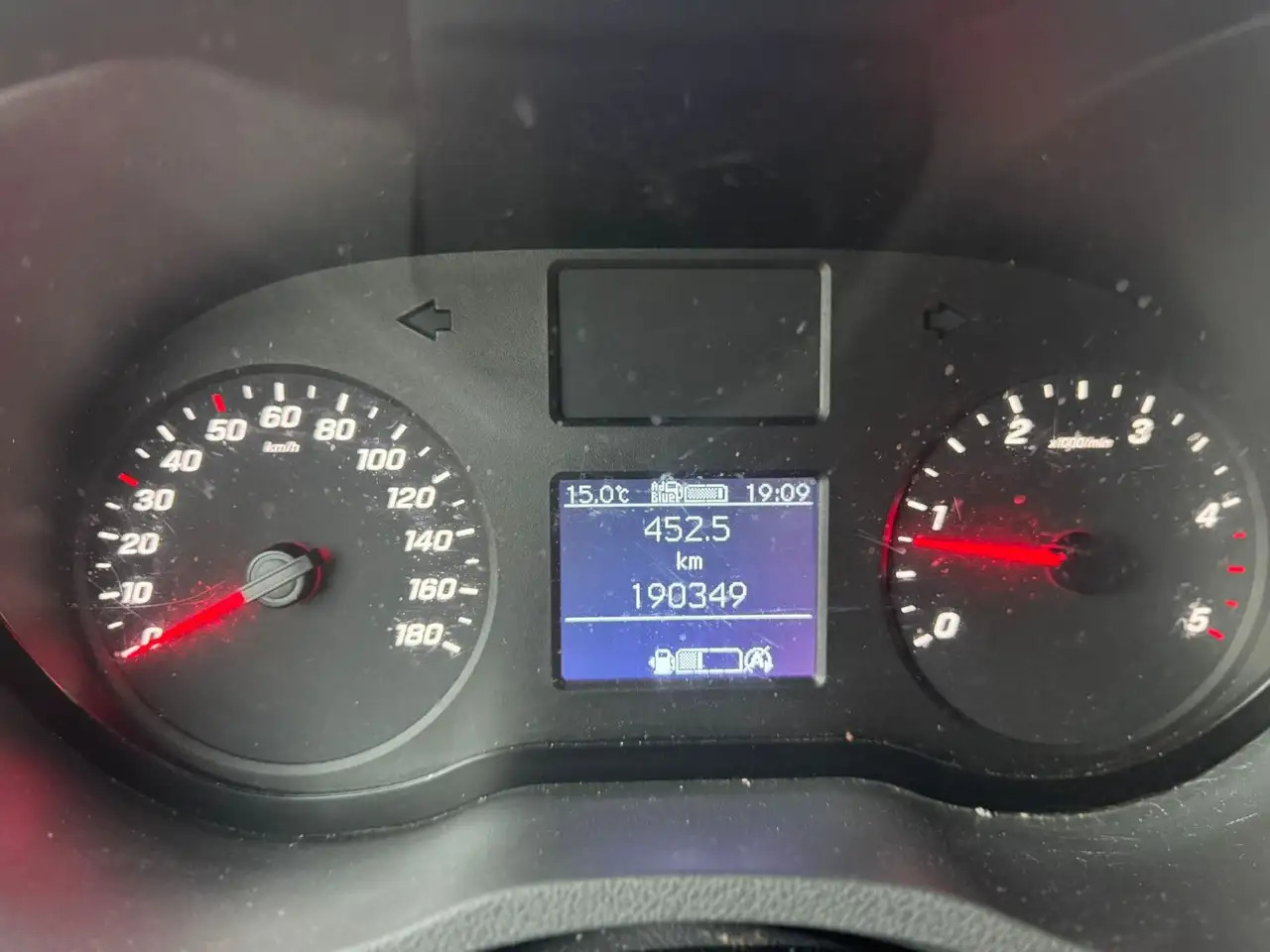 Mercedes-Benz Sprinter 317 CDI Maxi Lang XXL Extralang MBUX - Furgon: obrázok 3 Mercedes-Benz Sprinter 317 CDI Maxi Lang XXL Extralang MBUX - Furgon: obrázok 3