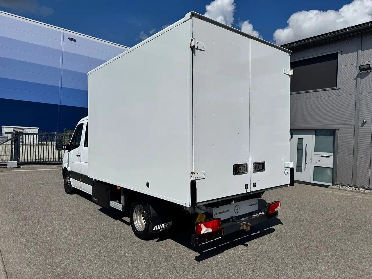 Mercedes-Benz Sprinter 519 CDI Maxi Lang DoKa Koffer AHK Klima - Dodávka skriňová nadstavba, Dodávkа s dvojitou kabínou: obrázok 5 Mercedes-Benz Sprinter 519 CDI Maxi Lang DoKa Koffer AHK Klima - Dodávka skriňová nadstavba, Dodávkа s dvojitou kabínou: obrázok 5