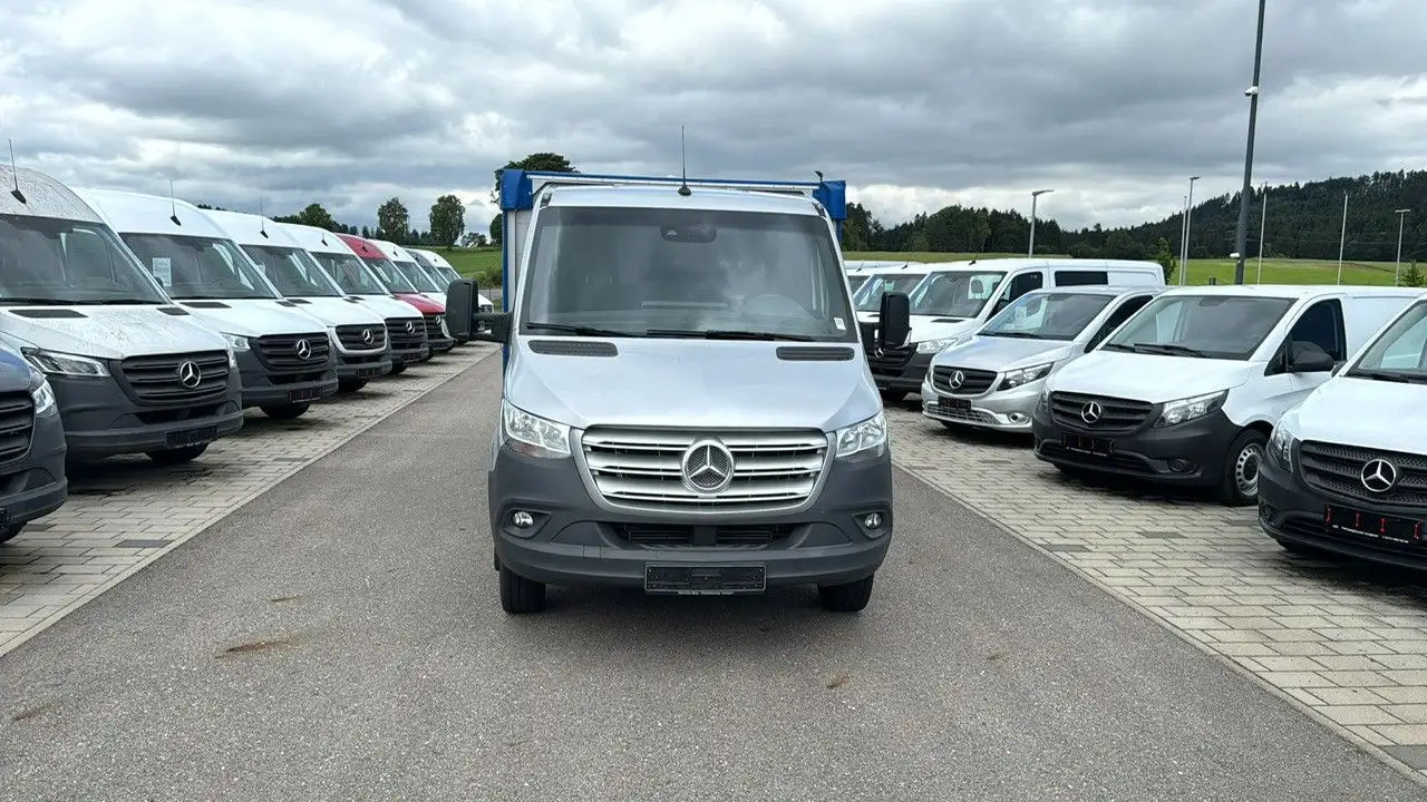 Mercedes-Benz Sprinter 519 CDI Pritsche+Plane 6x2 XXL - Plachtová dodávka: obrázok 5 Mercedes-Benz Sprinter 519 CDI Pritsche+Plane 6x2 XXL - Plachtová dodávka: obrázok 5