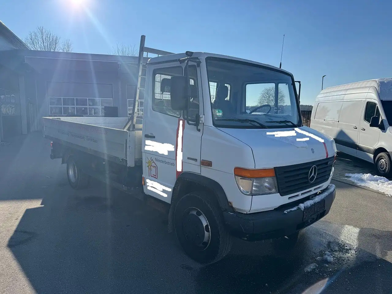 Mercedes-Benz Vario 813D Pritsche Lang AHK - Valníkový/ Plošinový nákladný automobil: obrázok 2 Mercedes-Benz Vario 813D Pritsche Lang AHK - Valníkový/ Plošinový nákladný automobil: obrázok 2
