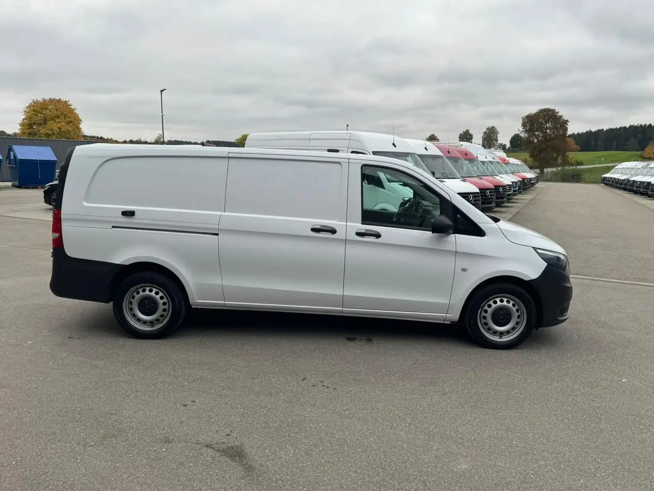 Mercedes-Benz Vito 116 CDI Lang Extralang XXL Klima - Furgon: obrázok 2 Mercedes-Benz Vito 116 CDI Lang Extralang XXL Klima - Furgon: obrázok 2