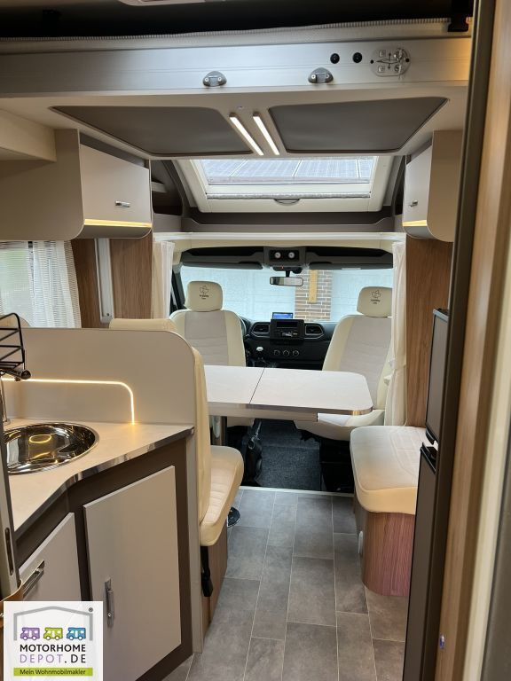 Ahorn Alaska TD Plus Aufl. 4to & Luftfed. & Hubbett - Polointegrované obytné auto: obrázok 3 Ahorn Alaska TD Plus Aufl. 4to & Luftfed. & Hubbett - Polointegrované obytné auto: obrázok 3