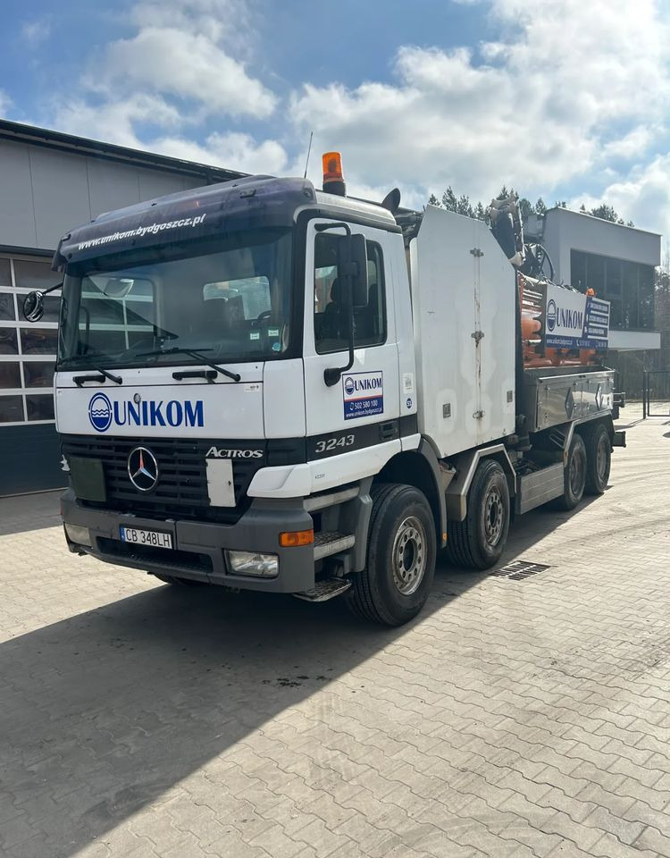 Mercedes-Benz ACTROS 3243 KAISER AQUASTER WUKO - Fekálne vozidlo: obrázok 3 Mercedes-Benz ACTROS 3243 KAISER AQUASTER WUKO - Fekálne vozidlo: obrázok 3