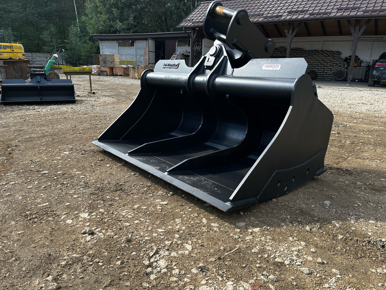 Łyżka skarpowa hydraulicznie uchylna 1.4m3 - Lyžica pre rýpadlo pre Lyžica pre rýpadlo: obrázok 2 Łyżka skarpowa hydraulicznie uchylna 1.4m3 - Lyžica pre rýpadlo pre Lyžica pre rýpadlo: obrázok 2