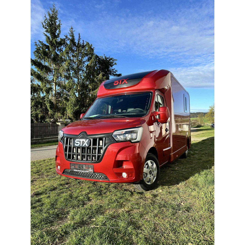 Renault STX Master by Stephex - Nákladné auto na prepravu koní: obrázok 2 Renault STX Master by Stephex - Nákladné auto na prepravu koní: obrázok 2