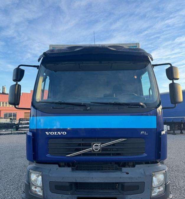 Volvo FL 240 - Chladirenské nákladné vozidlo: obrázok 2 Volvo FL 240 - Chladirenské nákladné vozidlo: obrázok 2