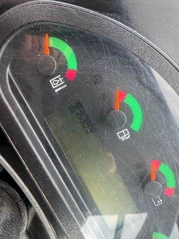 CAT 908 - Kolesový nakladač: obrázok 5 CAT 908 - Kolesový nakladač: obrázok 5