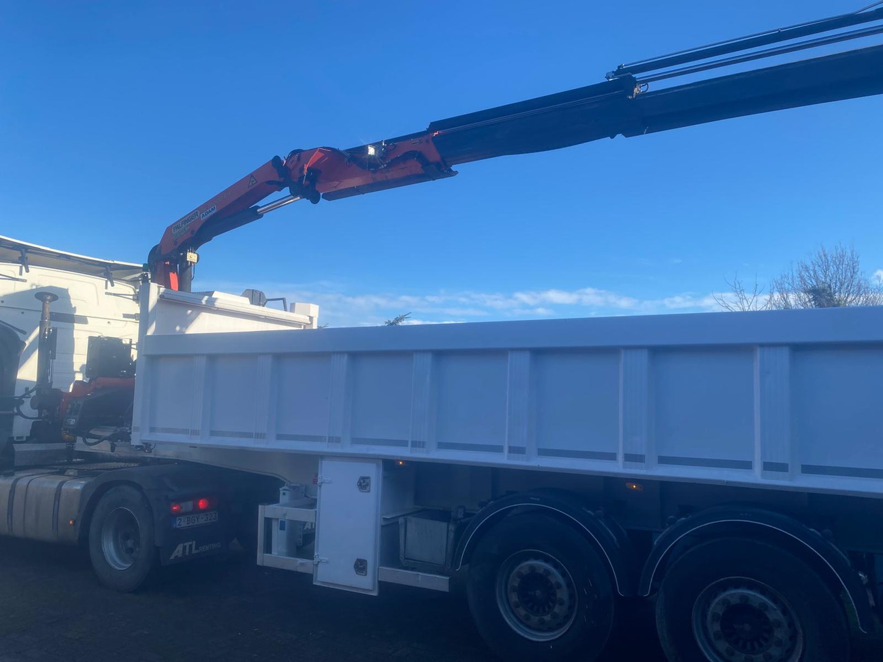 RENAULT T460 - Sklápač: obrázok 2 RENAULT T460 - Sklápač: obrázok 2