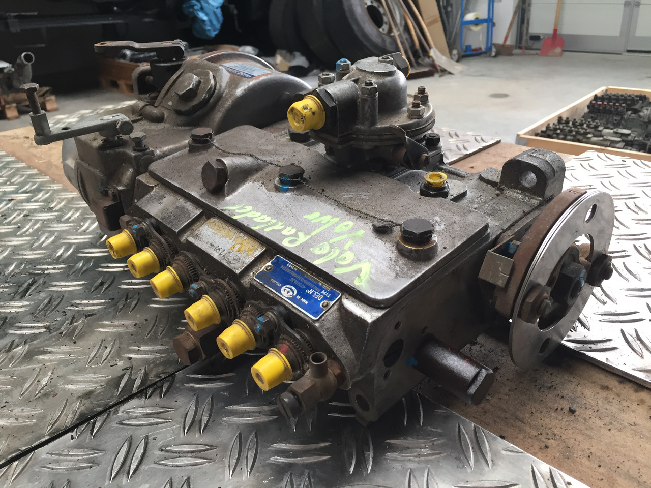 Palivové čerpadlo pre Nákladné auto Gebrauchte Einspritzpumpe VOLVO Radlader, Typ : NNL6H80 / 359GRVWECI6: obrázok 8 Palivové čerpadlo pre Nákladné auto Gebrauchte Einspritzpumpe VOLVO Radlader, Typ : NNL6H80 / 359GRVWECI6: obrázok 8