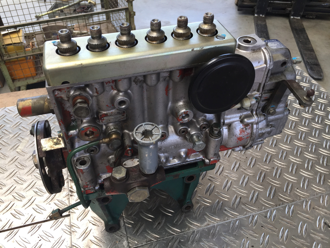 Neuwertige Einspritzpumpe D 70 B Radlader VOLVO, Artikel - Nr. : 0 401 876 187 - Palivové čerpadlo pre Nákladné auto: obrázok 1 Neuwertige Einspritzpumpe D 70 B Radlader VOLVO, Artikel - Nr. : 0 401 876 187 - Palivové čerpadlo pre Nákladné auto: obrázok 1