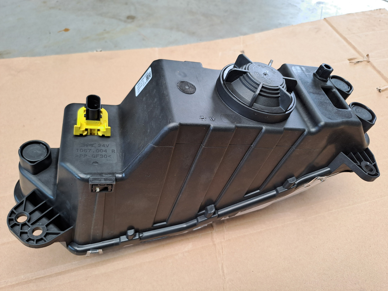 Neuwertiger Nebelscheinwerfer MAN TG3 rechts, Artikel - Nr. : 81.25204 - 0002 / 0001 - Hmlové svetlo pre Nákladné auto: obrázok 5 Neuwertiger Nebelscheinwerfer MAN TG3 rechts, Artikel - Nr. : 81.25204 - 0002 / 0001 - Hmlové svetlo pre Nákladné auto: obrázok 5