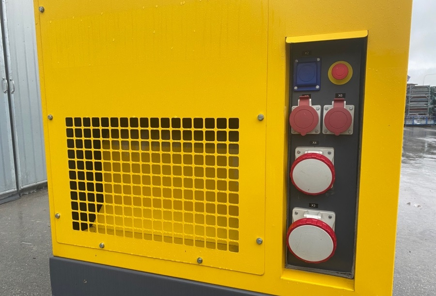 ATLAS Copco Qas 100 - Elektrický generátor: obrázok 4 ATLAS Copco Qas 100 - Elektrický generátor: obrázok 4