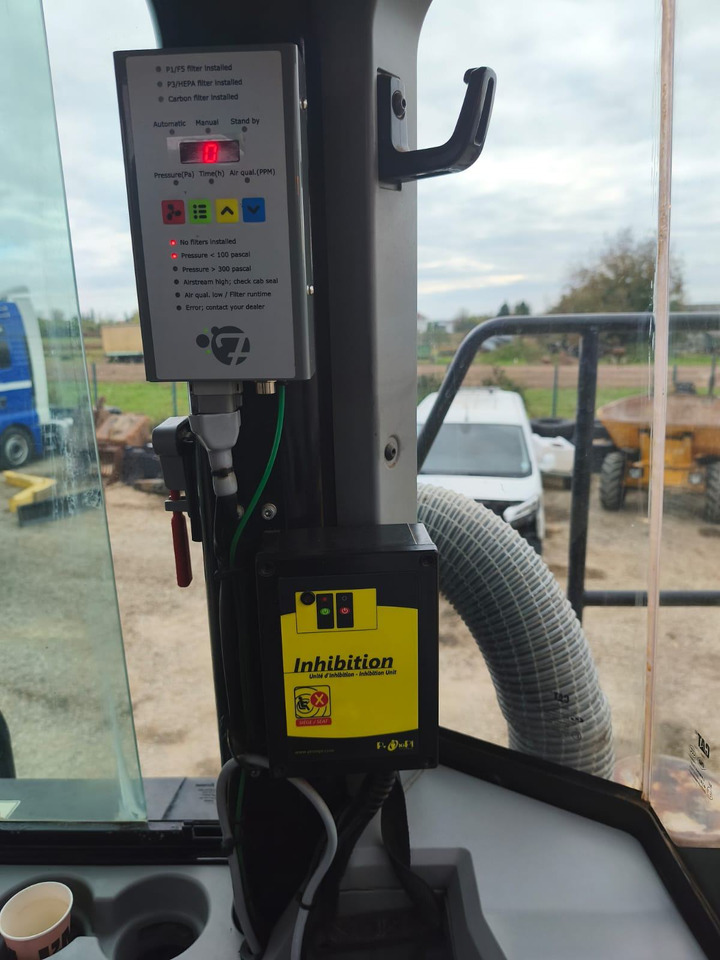 CAT 950 M - Kolesový nakladač: obrázok 4 CAT 950 M - Kolesový nakladač: obrázok 4