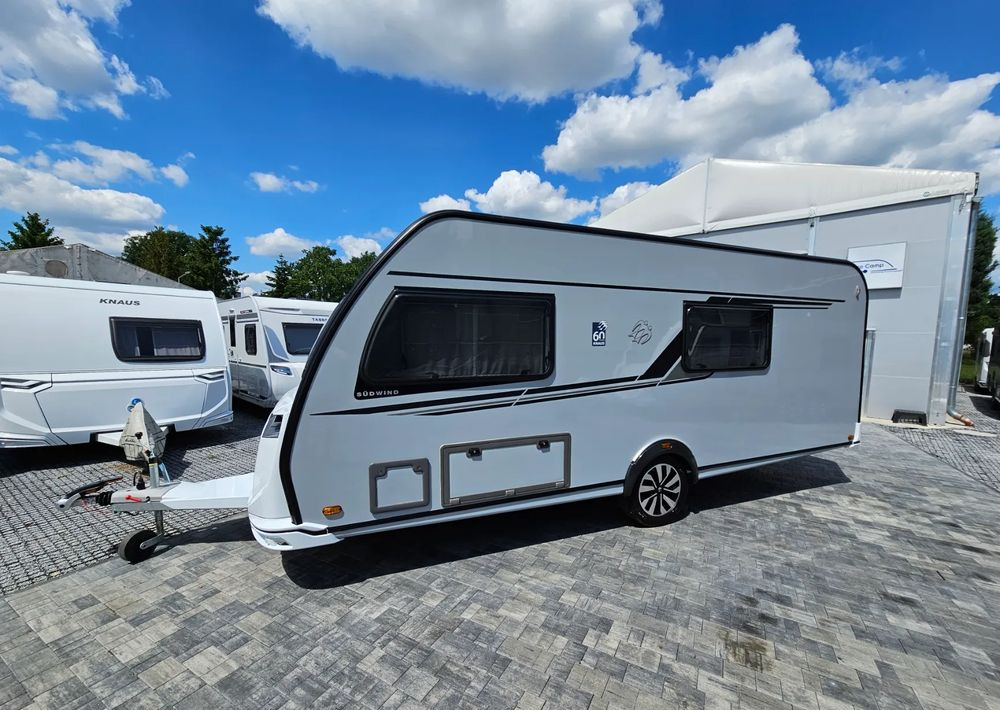 KNAUS Sudwind 550 FSK - Obytný príves: obrázok 2 KNAUS Sudwind 550 FSK - Obytný príves: obrázok 2