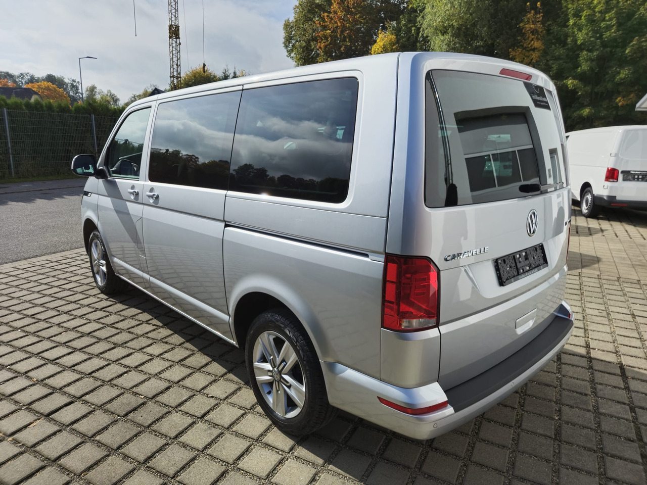 VOLKSWAGEN T6.1 Caravelle 4Motion/Automatik/Kamera/App-Con. - Mikrobus: obrázok 5 VOLKSWAGEN T6.1 Caravelle 4Motion/Automatik/Kamera/App-Con. - Mikrobus: obrázok 5