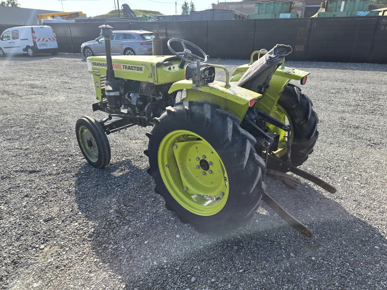 Yanmar YM240 - Kompaktný traktor: obrázok 4 Yanmar YM240 - Kompaktný traktor: obrázok 4