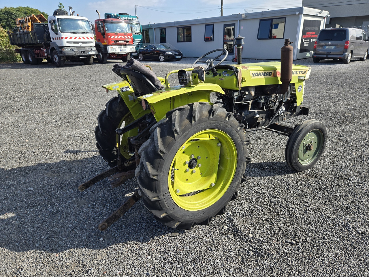 Yanmar YM240 - Kompaktný traktor: obrázok 5 Yanmar YM240 - Kompaktný traktor: obrázok 5