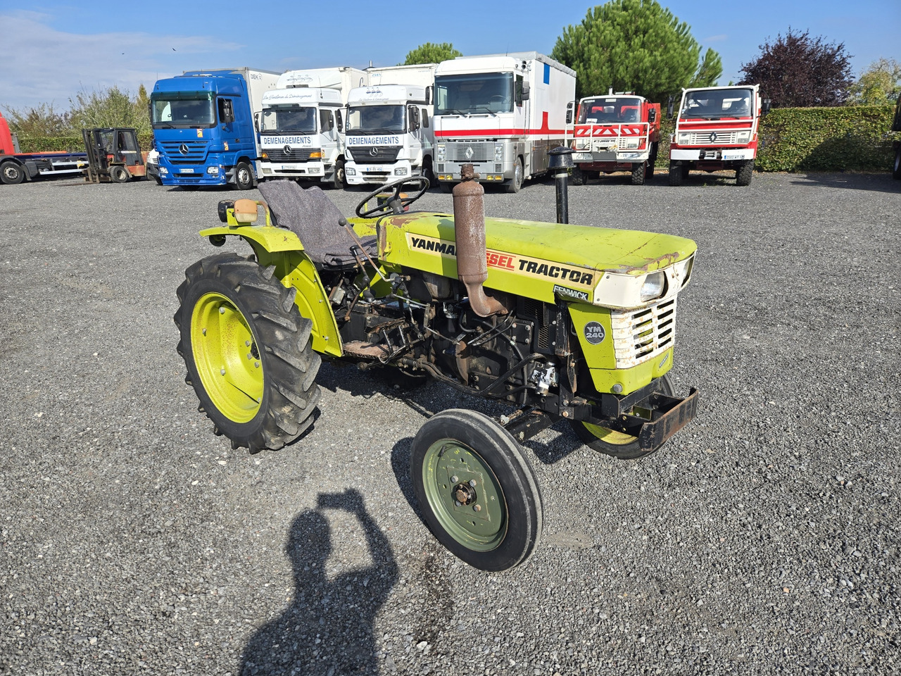 Yanmar YM240 - Kompaktný traktor: obrázok 2 Yanmar YM240 - Kompaktný traktor: obrázok 2