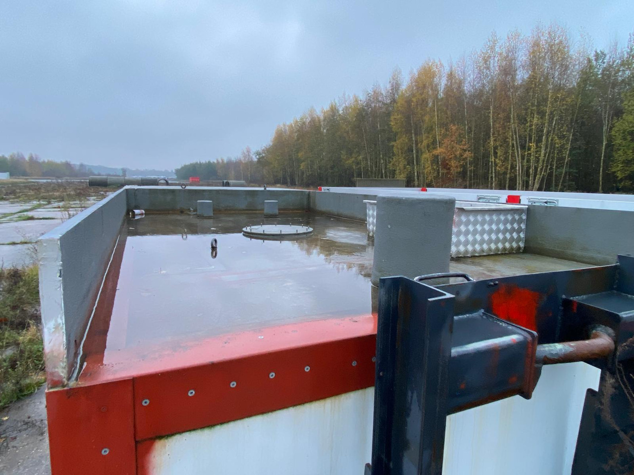 10m³ - Cisternový kontajner: obrázok 3 10m³ - Cisternový kontajner: obrázok 3