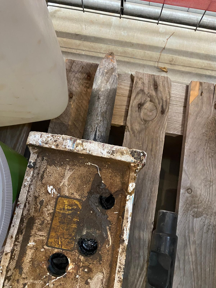 VOLVO ECR25D - Mini rýpadlo: obrázok 4 VOLVO ECR25D - Mini rýpadlo: obrázok 4