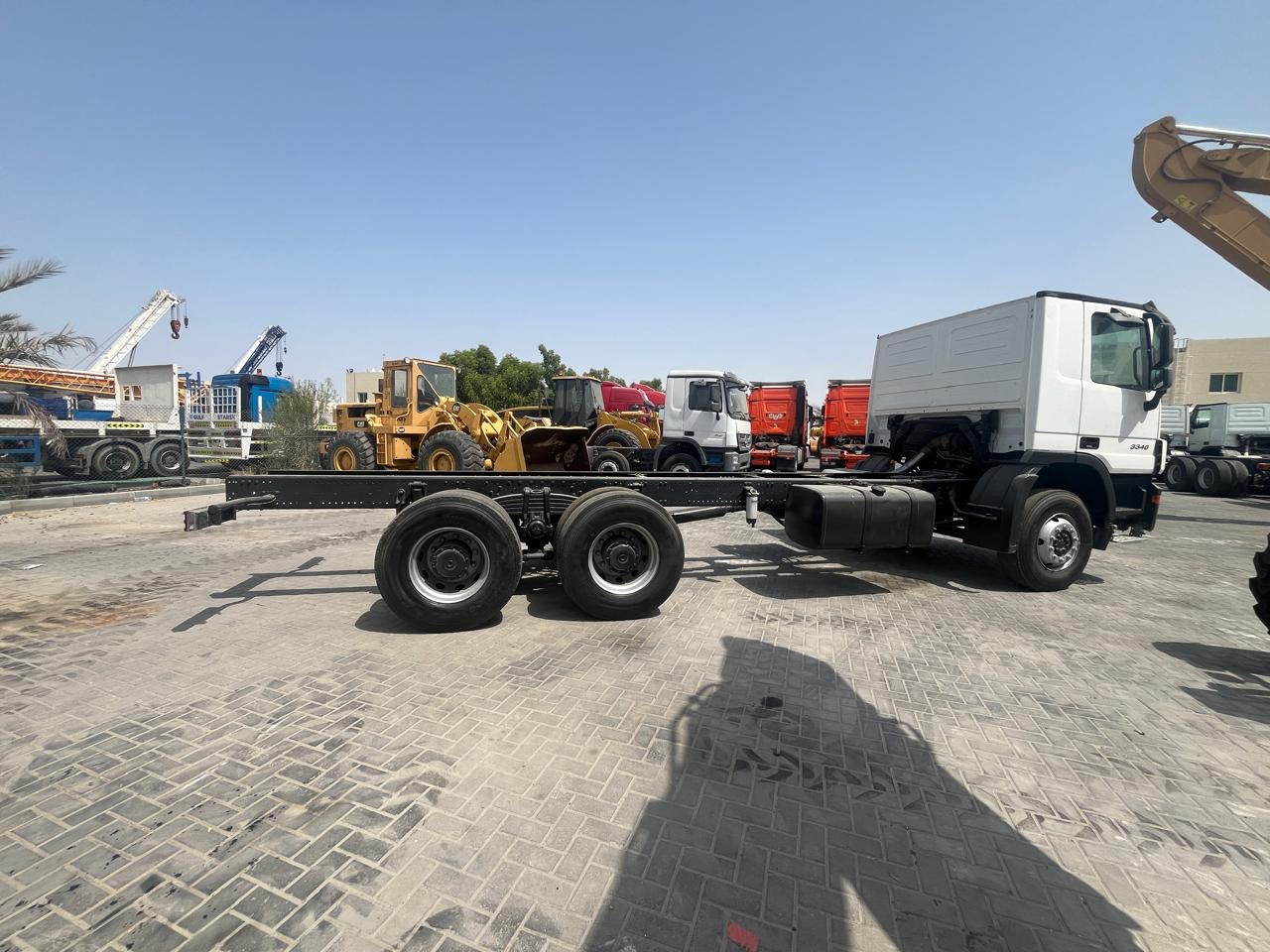 Leasing MERCEDES-BENZ Actros 3340 MERCEDES-BENZ Actros 3340: obrázok 13 Leasing MERCEDES-BENZ Actros 3340 MERCEDES-BENZ Actros 3340: obrázok 13