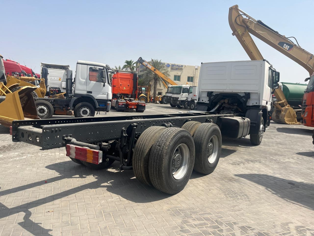 Leasing MERCEDES-BENZ Actros 3340 MERCEDES-BENZ Actros 3340: obrázok 24 Leasing MERCEDES-BENZ Actros 3340 MERCEDES-BENZ Actros 3340: obrázok 24