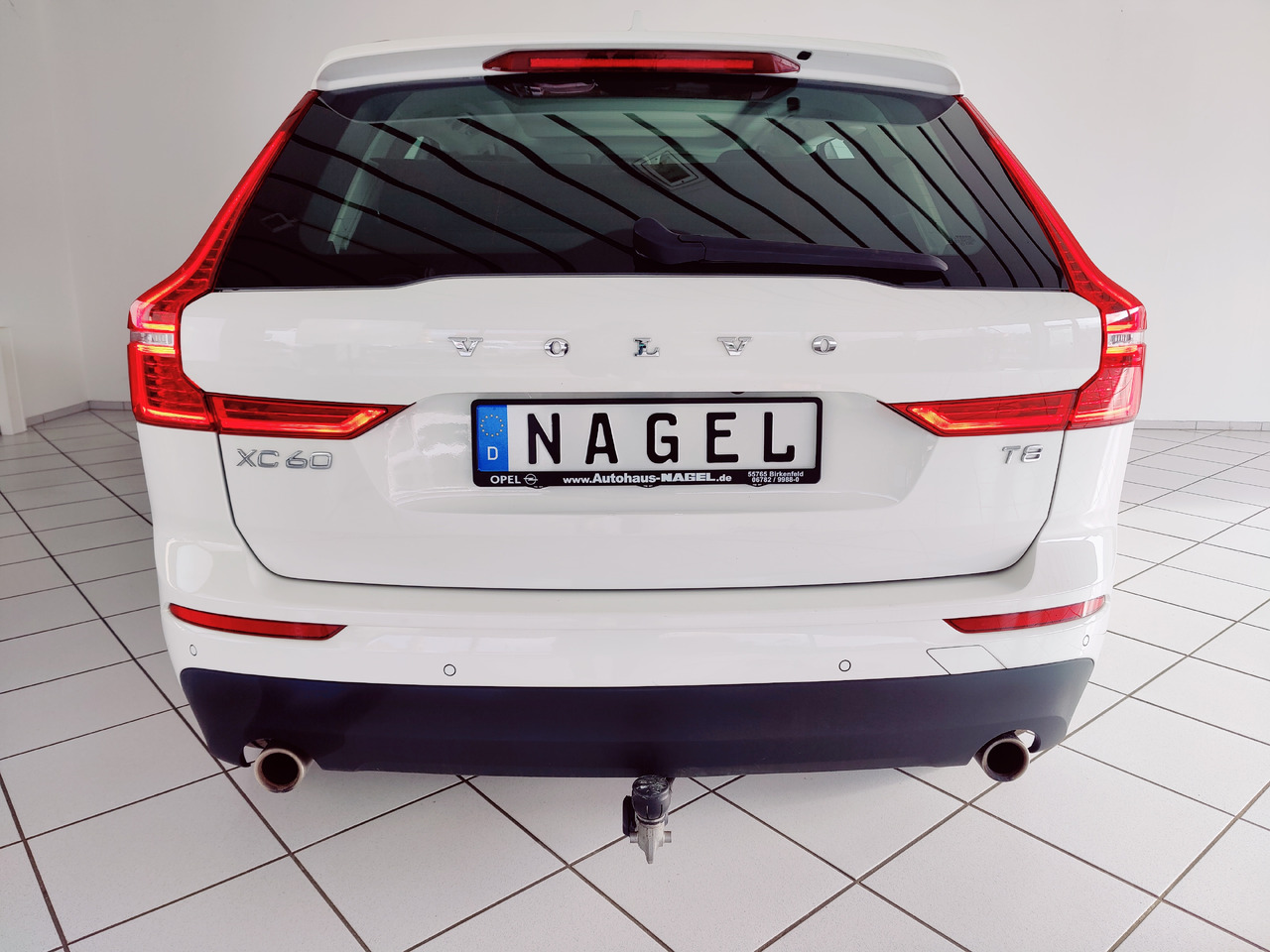 SUV Volvo XC60 t8 twin engine Momentum Plug-In Hybrid AWD AHK Leder Navi: obrázok 16 SUV Volvo XC60 t8 twin engine Momentum Plug-In Hybrid AWD AHK Leder Navi: obrázok 16