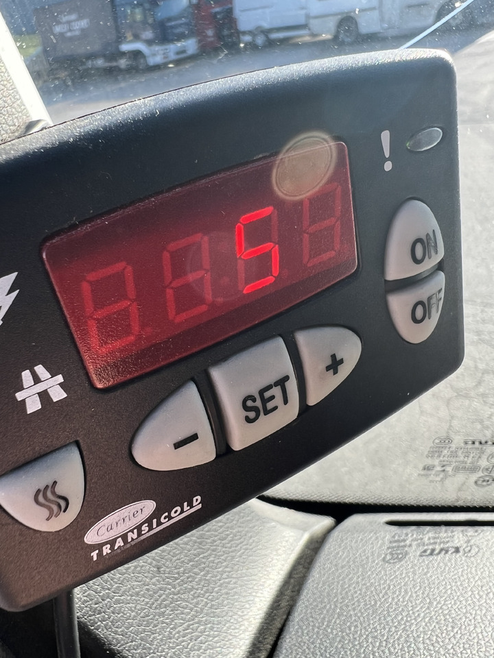 MAN TGL 8.220 4x2 - Chladirenské nákladné vozidlo: obrázok 5 MAN TGL 8.220 4x2 - Chladirenské nákladné vozidlo: obrázok 5