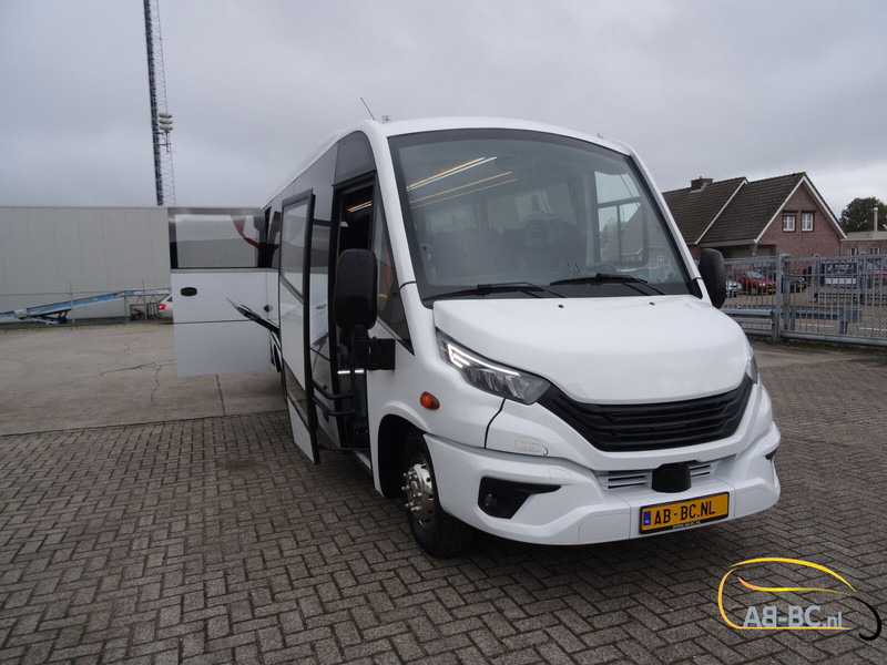 Iveco Aveuro Tourna 35 Seats EURO 6 - Autokar: obrázok 3 Iveco Aveuro Tourna 35 Seats EURO 6 - Autokar: obrázok 3