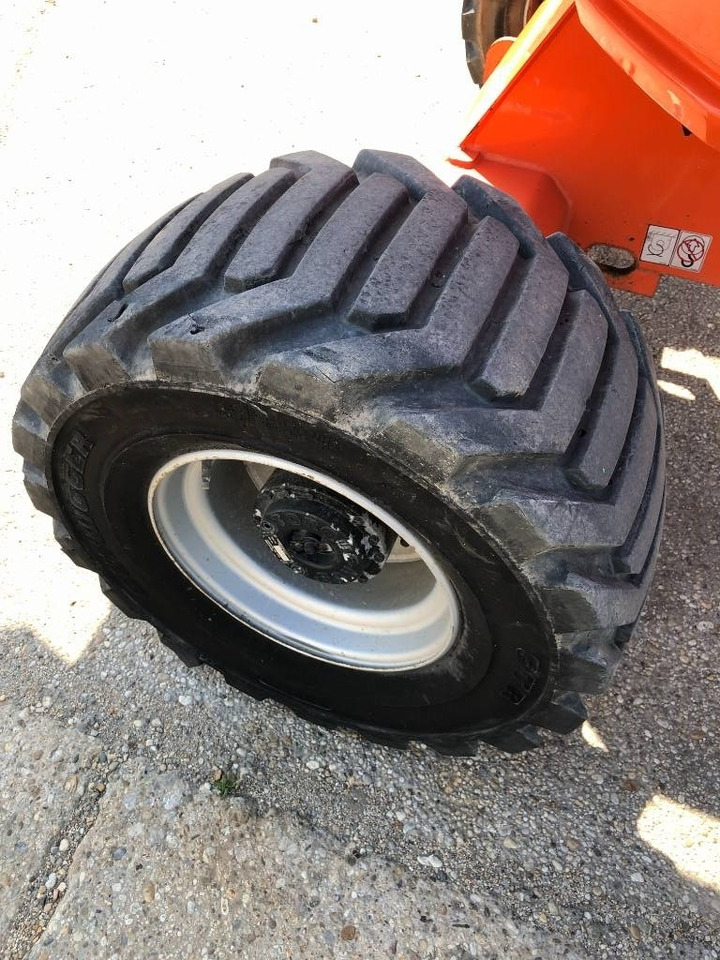 JLG 450 AJ - Kĺbová pracovná plošina: obrázok 4 JLG 450 AJ - Kĺbová pracovná plošina: obrázok 4