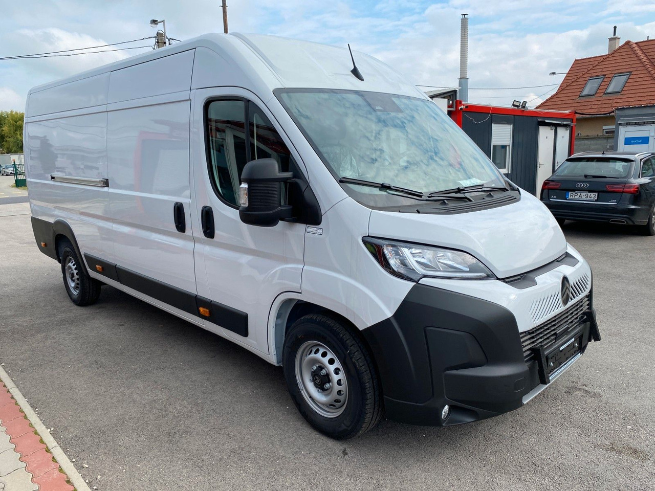 Furgon Citroën Jumper Kasten Hochraum 35 L4H2 Heavy BlueHDi 180: obrázok 8 Furgon Citroën Jumper Kasten Hochraum 35 L4H2 Heavy BlueHDi 180: obrázok 8