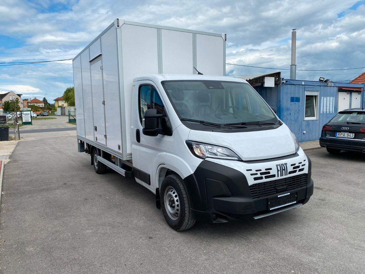 Fiat Ducato KOFFER+LBW L4 140 Multijet Maxi - Dodávka skriňová nadstavba: obrázok 3 Fiat Ducato KOFFER+LBW L4 140 Multijet Maxi - Dodávka skriňová nadstavba: obrázok 3