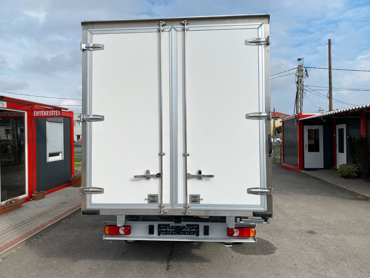 Fiat Ducato KOFFER - Dodávka skriňová nadstavba: obrázok 5 Fiat Ducato KOFFER - Dodávka skriňová nadstavba: obrázok 5