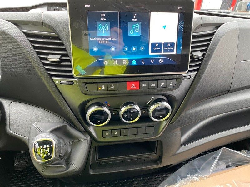 Iveco 35C18H - Furgon: obrázok 3 Iveco 35C18H - Furgon: obrázok 3