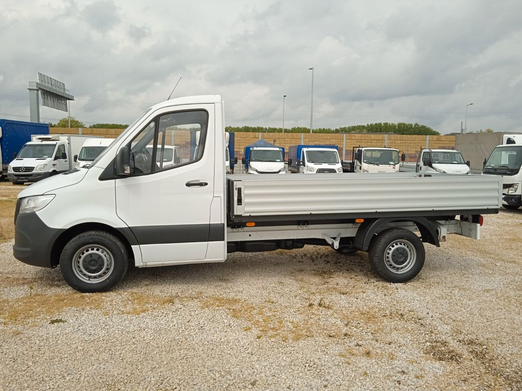 Mercedes-Benz 317 CDI RWD L2 Pritche 3665mm SOFORT Mercedes-Benz 317 CDI RWD L2 Pritche 3665mm SOFORT - Dodávka valník: obrázok 1 Mercedes-Benz 317 CDI RWD L2 Pritche 3665mm SOFORT Mercedes-Benz 317 CDI RWD L2 Pritche 3665mm SOFORT - Dodávka valník: obrázok 1