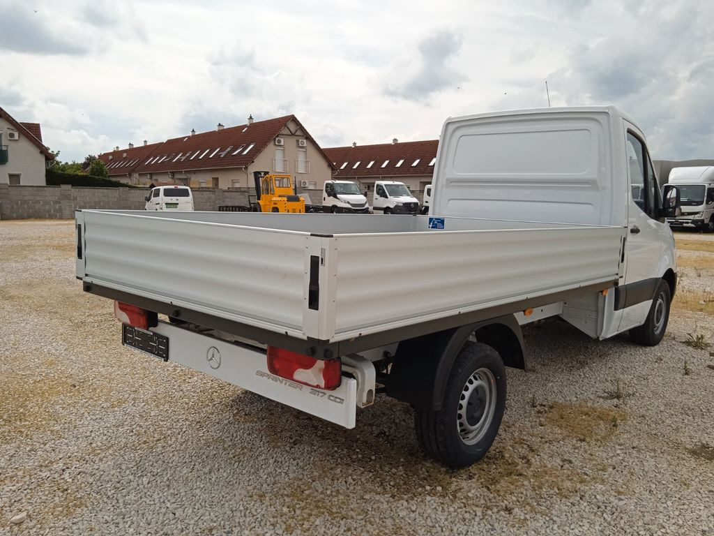 Mercedes-Benz 317 CDI RWD L2 Pritche 3665mm SOFORT Mercedes-Benz 317 CDI RWD L2 Pritche 3665mm SOFORT - Dodávka valník: obrázok 3 Mercedes-Benz 317 CDI RWD L2 Pritche 3665mm SOFORT Mercedes-Benz 317 CDI RWD L2 Pritche 3665mm SOFORT - Dodávka valník: obrázok 3