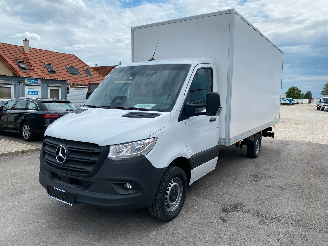 Mercedes-Benz Sprinter 319 Koffer - Dodávka skriňová nadstavba: obrázok 1 Mercedes-Benz Sprinter 319 Koffer - Dodávka skriňová nadstavba: obrázok 1