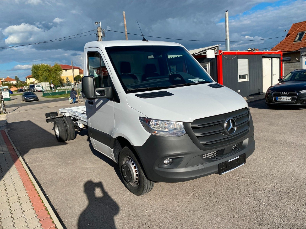 Mercedes-Benz Sprinter 519 Koffer - Dodávka skriňová nadstavba: obrázok 2 Mercedes-Benz Sprinter 519 Koffer - Dodávka skriňová nadstavba: obrázok 2