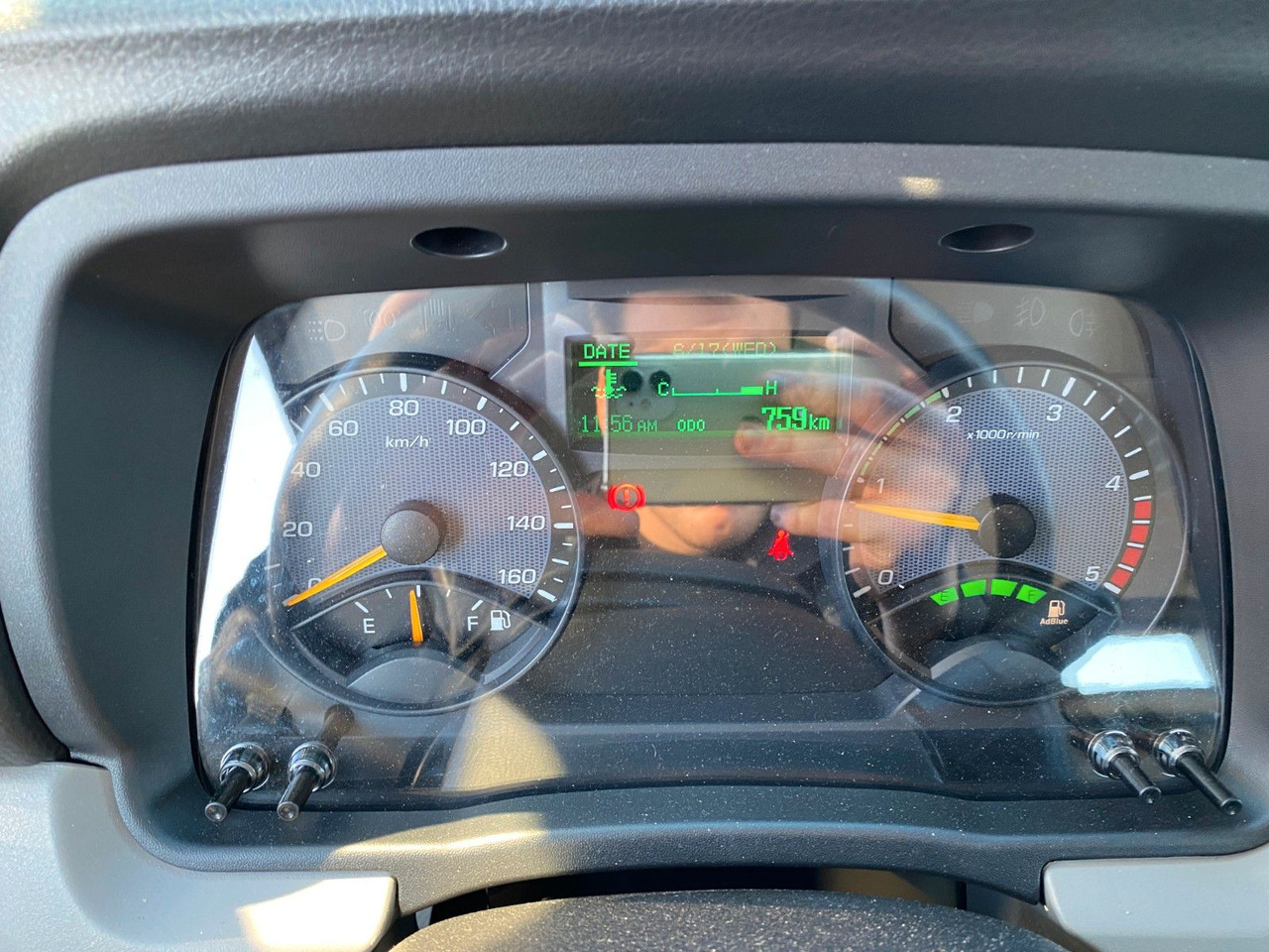 Mitsubishi FUSO CANTER 6C18 4WD PRITSCHE+PM 6522P KRAN - Dodávka valník: obrázok 4 Mitsubishi FUSO CANTER 6C18 4WD PRITSCHE+PM 6522P KRAN - Dodávka valník: obrázok 4