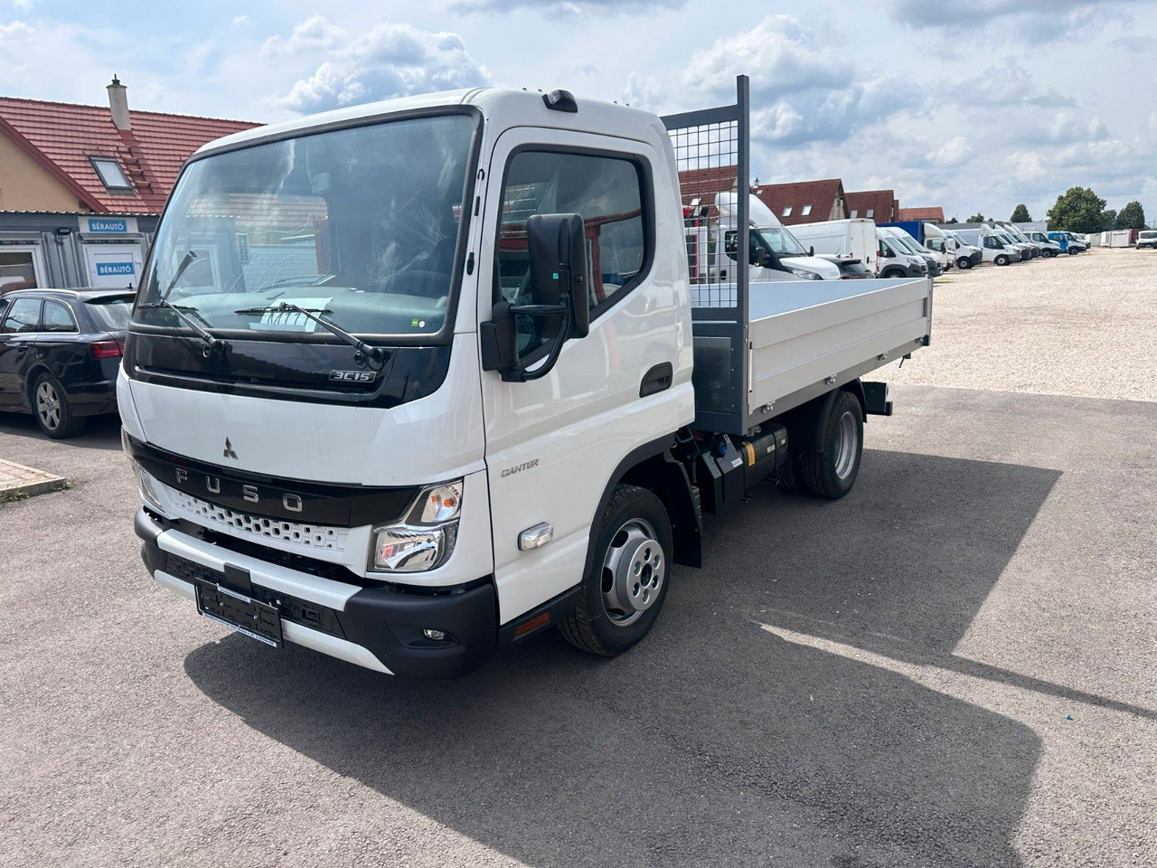 Mitsubishi Fuso Canter 3S13 Dreiseitenkipper - Dodávka sklápač: obrázok 1 Mitsubishi Fuso Canter 3S13 Dreiseitenkipper - Dodávka sklápač: obrázok 1