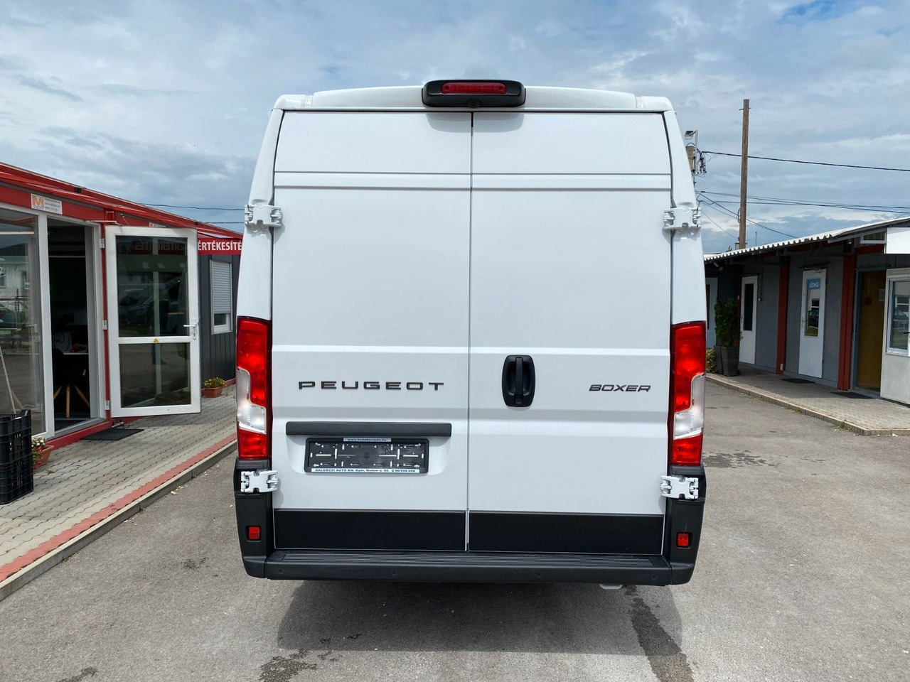 Peugeot Boxer Kasten Hochraum 435 L4H2 BlueHDi 140 Peugeot Boxer Kühlkasten 435 L4H2 BlueHDi 140 - Furgon: obrázok 5 Peugeot Boxer Kasten Hochraum 435 L4H2 BlueHDi 140 Peugeot Boxer Kühlkasten 435 L4H2 BlueHDi 140 - Furgon: obrázok 5