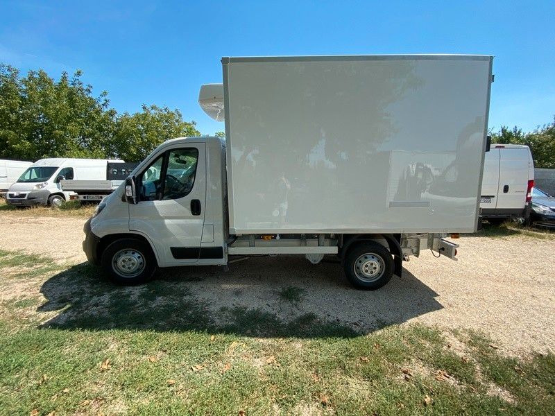 Peugeot Boxer L2 Heavy Kühlkoffer Peugeot Boxer L2 Heavy Kühlkoffer - Chladiarenská dodávka: obrázok 2 Peugeot Boxer L2 Heavy Kühlkoffer Peugeot Boxer L2 Heavy Kühlkoffer - Chladiarenská dodávka: obrázok 2
