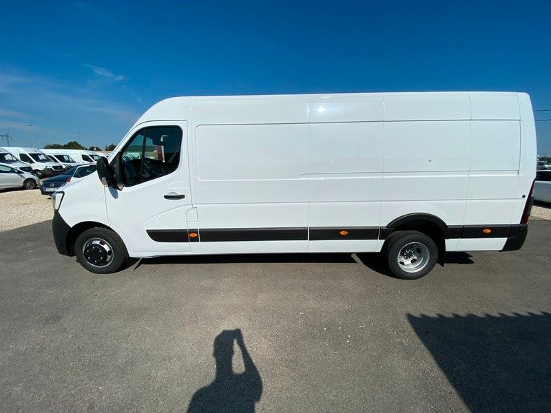Renault Master L4H2 P5 4,5 t Renault Master L4H2 P5 4,5 t - Furgon: obrázok 2 Renault Master L4H2 P5 4,5 t Renault Master L4H2 P5 4,5 t - Furgon: obrázok 2