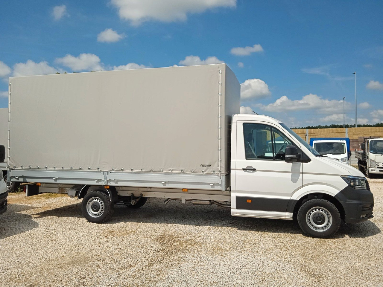 Volkswagen Crafter L4 Pritsche und Plane 5m SOFORT - Plachtová dodávka: obrázok 3 Volkswagen Crafter L4 Pritsche und Plane 5m SOFORT - Plachtová dodávka: obrázok 3