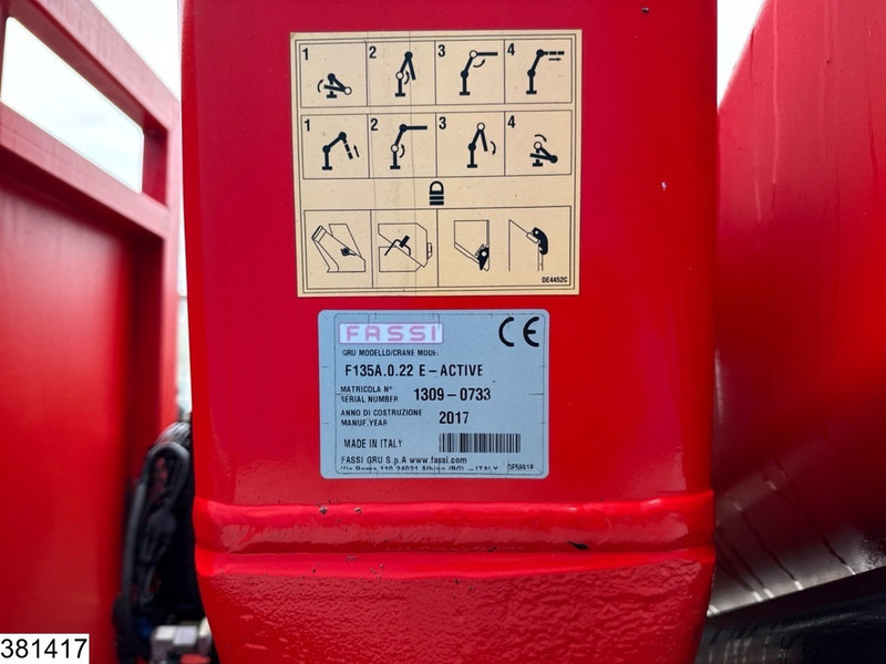 Iveco Stralis 360 6x2, EURO 6, Fassi, Remote - Valníkový/ Plošinový nákladný automobil, Auto s hydraulickou rukou: obrázok 5 Iveco Stralis 360 6x2, EURO 6, Fassi, Remote - Valníkový/ Plošinový nákladný automobil, Auto s hydraulickou rukou: obrázok 5