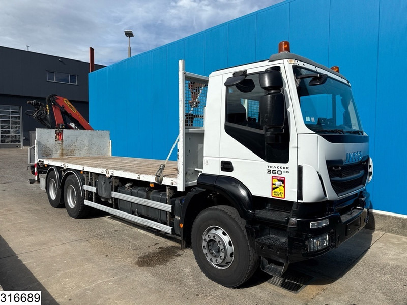 Iveco Trakker 360 6x4, EURO 6, Palfinger, Remote - Valníkový/ Plošinový nákladný automobil, Auto s hydraulickou rukou: obrázok 5 Iveco Trakker 360 6x4, EURO 6, Palfinger, Remote - Valníkový/ Plošinový nákladný automobil, Auto s hydraulickou rukou: obrázok 5