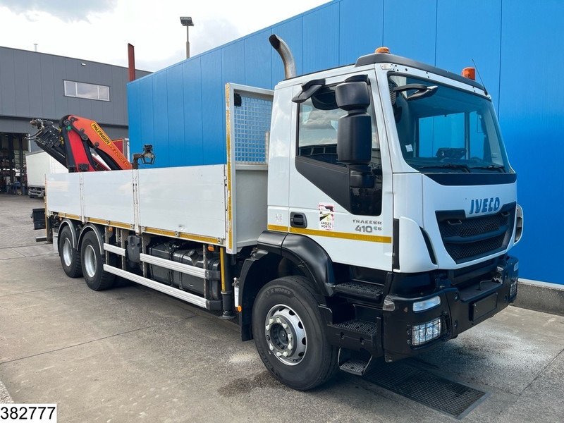 Iveco Trakker 410 6x4, EURO 6, Retarder, Palfinger, Remote - Valníkový/ Plošinový nákladný automobil, Auto s hydraulickou rukou: obrázok 5 Iveco Trakker 410 6x4, EURO 6, Retarder, Palfinger, Remote - Valníkový/ Plošinový nákladný automobil, Auto s hydraulickou rukou: obrázok 5