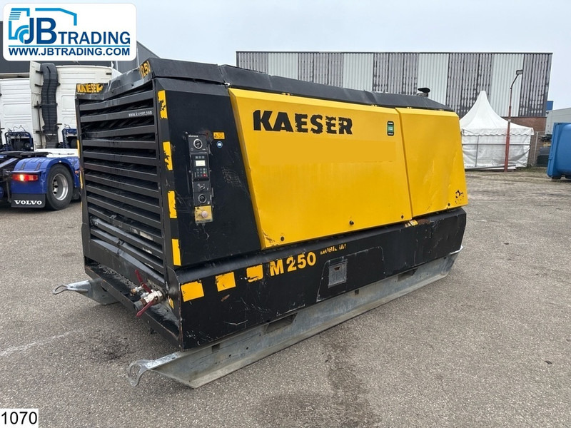 Kaeser M250 1680 h, 8,6 bar, 202 KW - Vzduchový kompresor: obrázok 1 Kaeser M250 1680 h, 8,6 bar, 202 KW - Vzduchový kompresor: obrázok 1