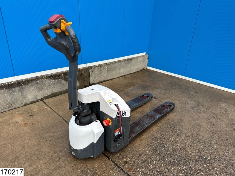 Leva LPEPT1.5 1500 kg, 0.2 m, electric, 1317 hours - Paletový vozík: obrázok 2 Leva LPEPT1.5 1500 kg, 0.2 m, electric, 1317 hours - Paletový vozík: obrázok 2