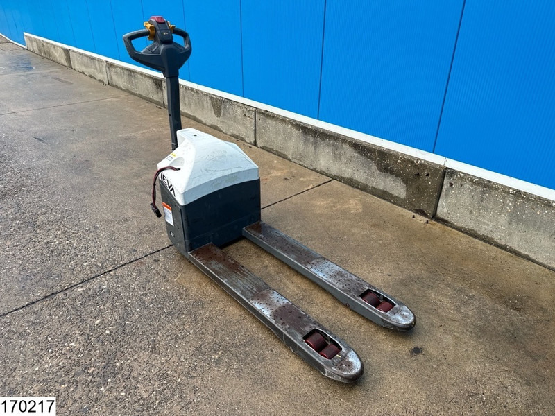 Leva LPEPT1.5 1500 kg, 0.2 m, electric, 1317 hours - Paletový vozík: obrázok 3 Leva LPEPT1.5 1500 kg, 0.2 m, electric, 1317 hours - Paletový vozík: obrázok 3